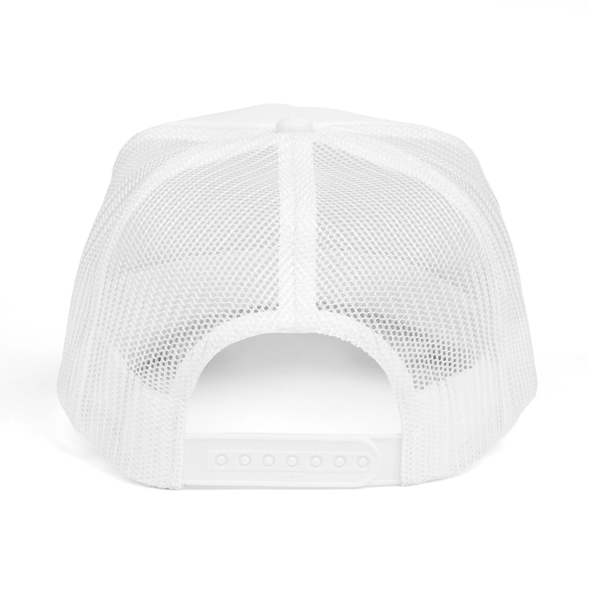MOMMIN’ Trucker Hat