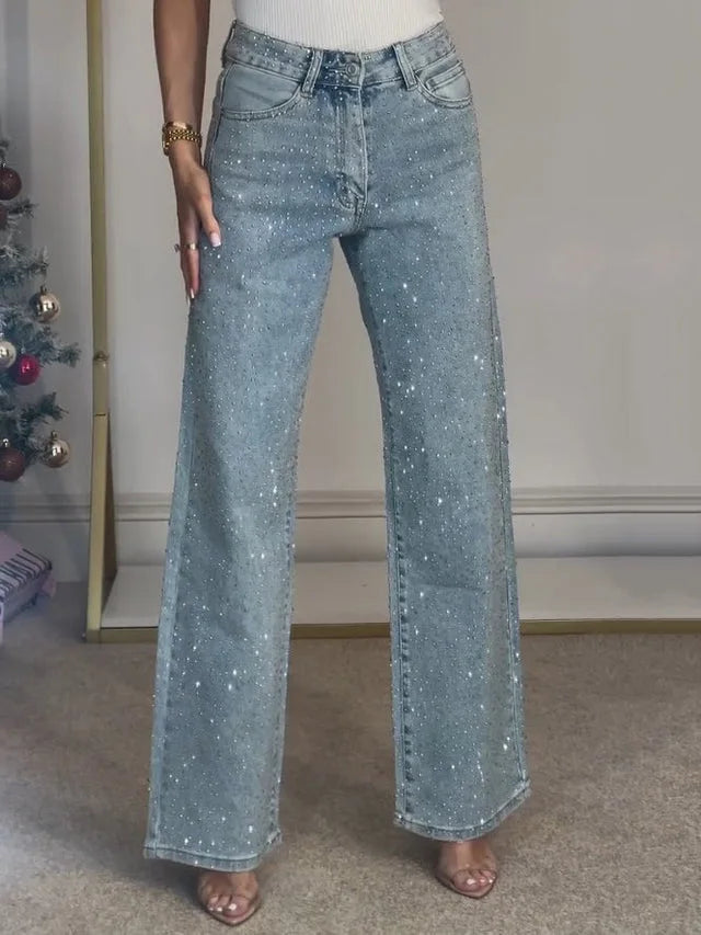 Diamond Distressed Straight Jeans
